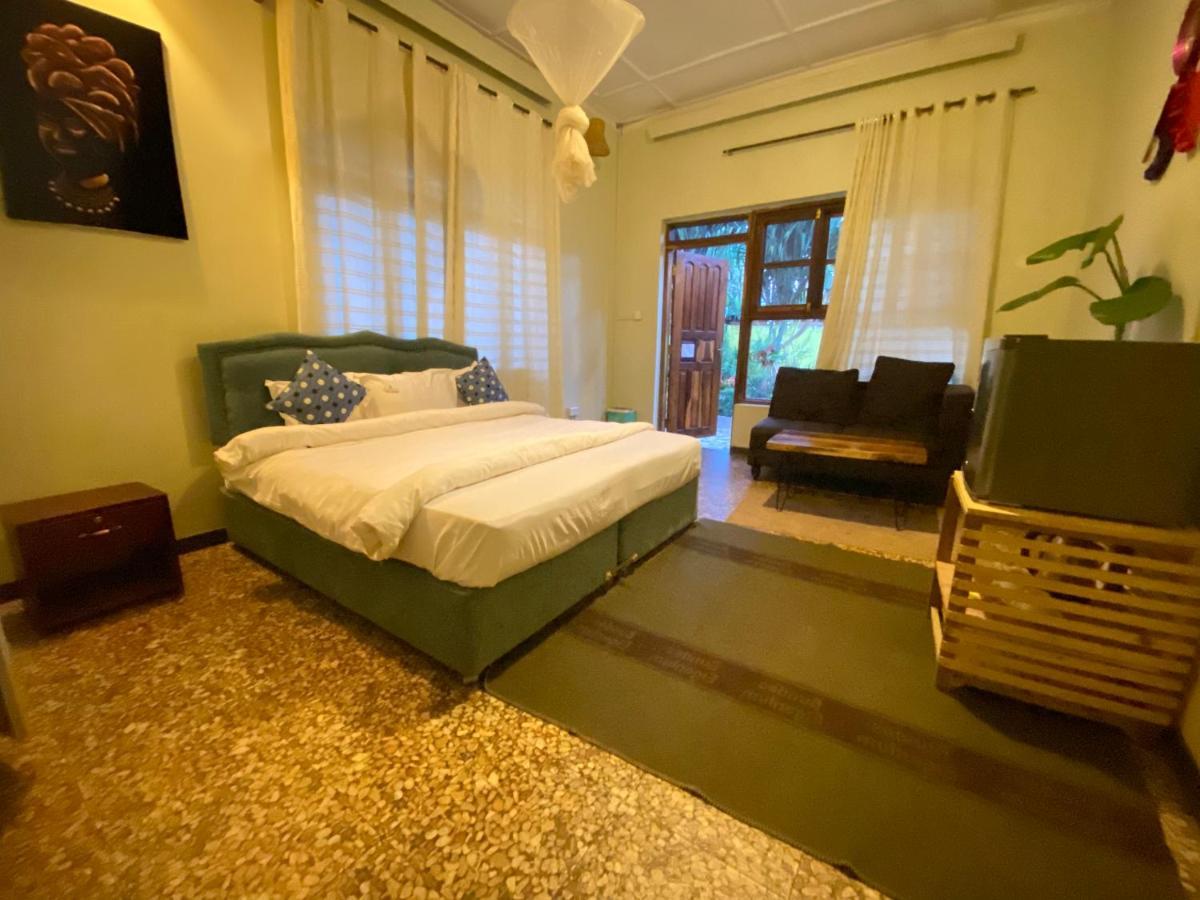 Afro Smile Hotel And Guest House-Jinja Eksteriør bilde